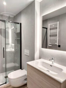 materiales para reformar un baño